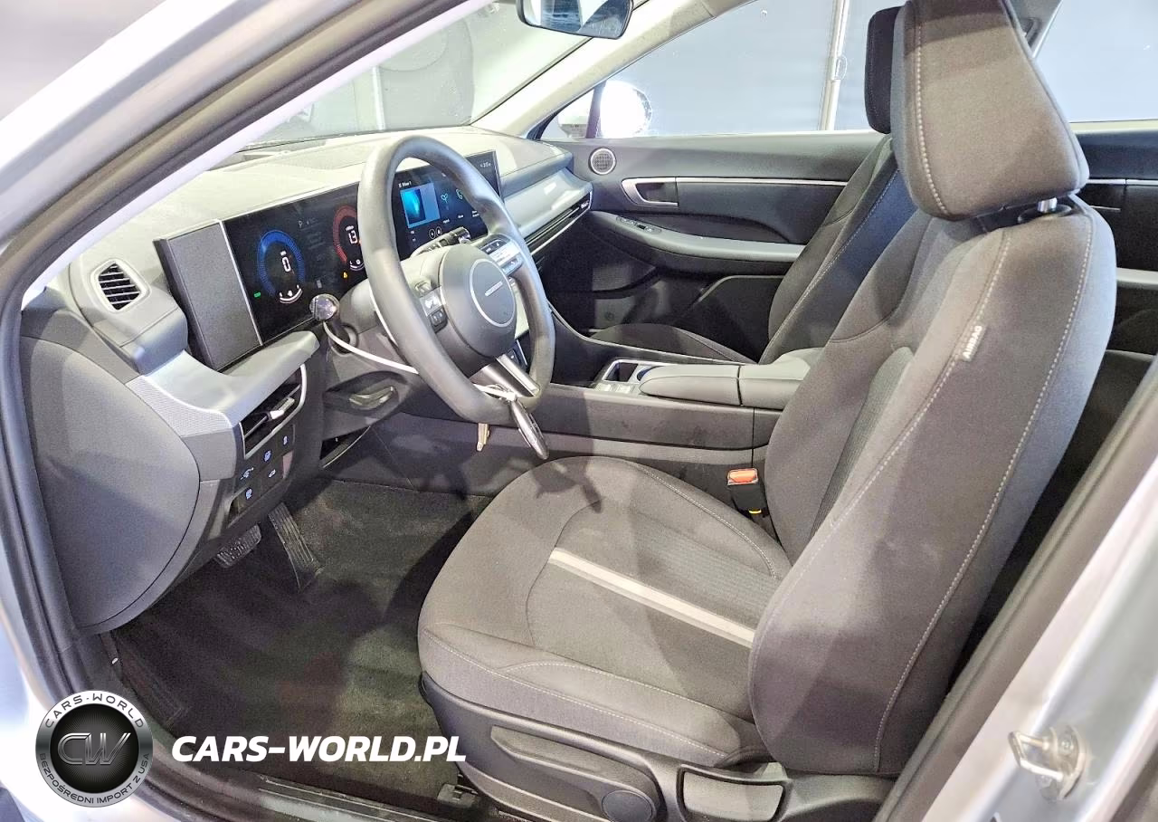 2026 Hyundai Sonata Hybrid Blue VIN:KMHL24JJ0TA164428 - 7