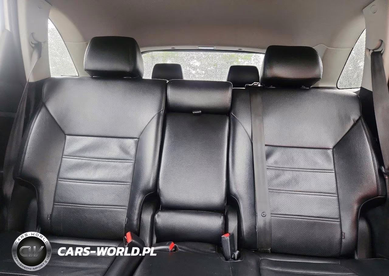2018 Kia Sorento Lx V6 VIN:5XYPGDA55JG418318 - 10