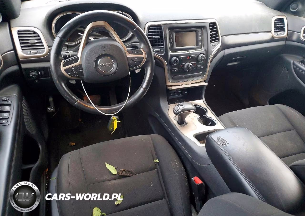 2015 Jeep Grand Cherokee Laredo VIN:1C4RJFAG4FC620425 - 8