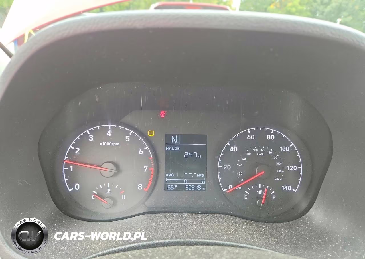 2019 Hyundai Accent Se VIN:3KPC24A31KE079986 - 9