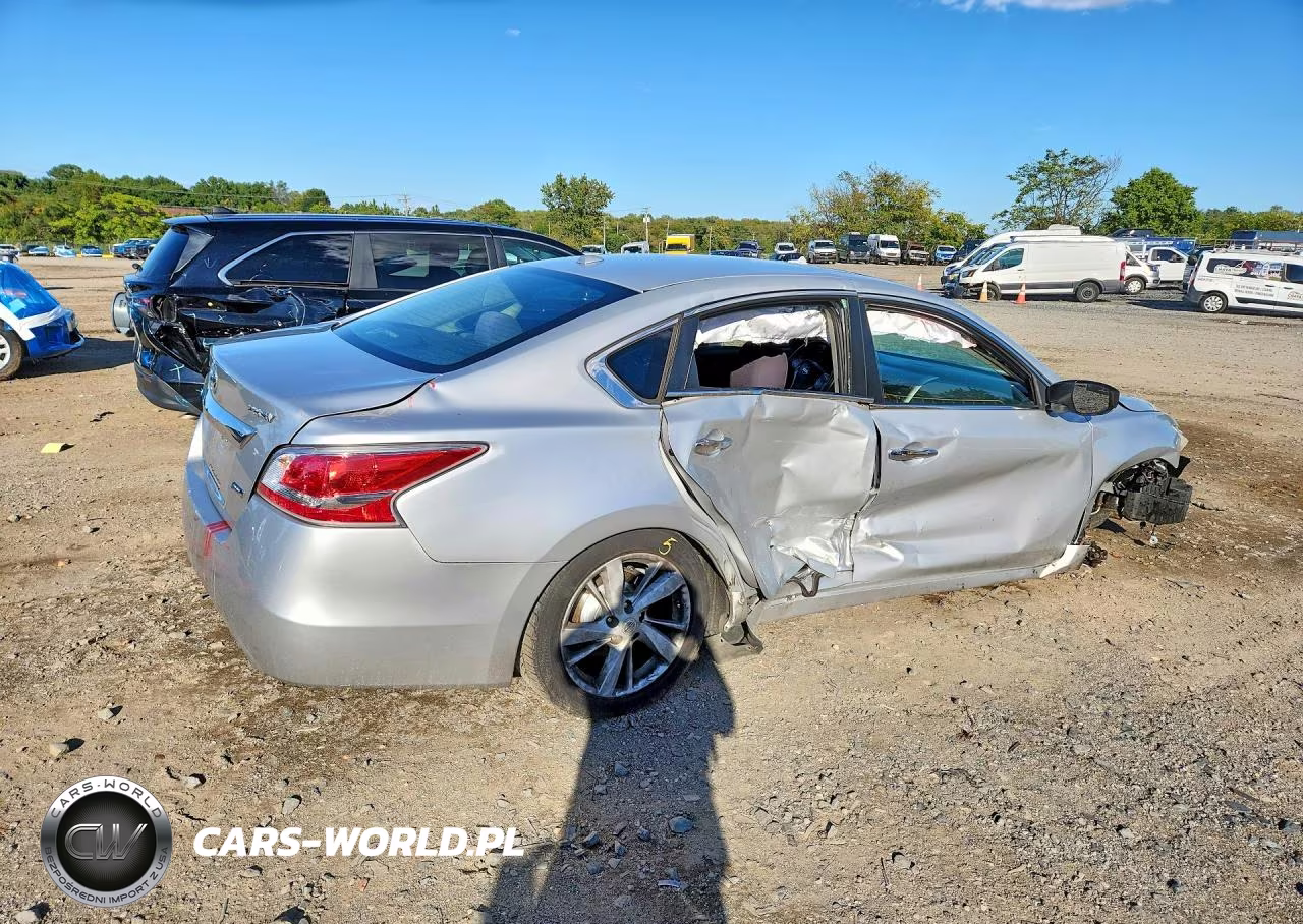 2014 Nissan Altima 2.5 Sv VIN:1N4AL3AP3EC182488 - 3
