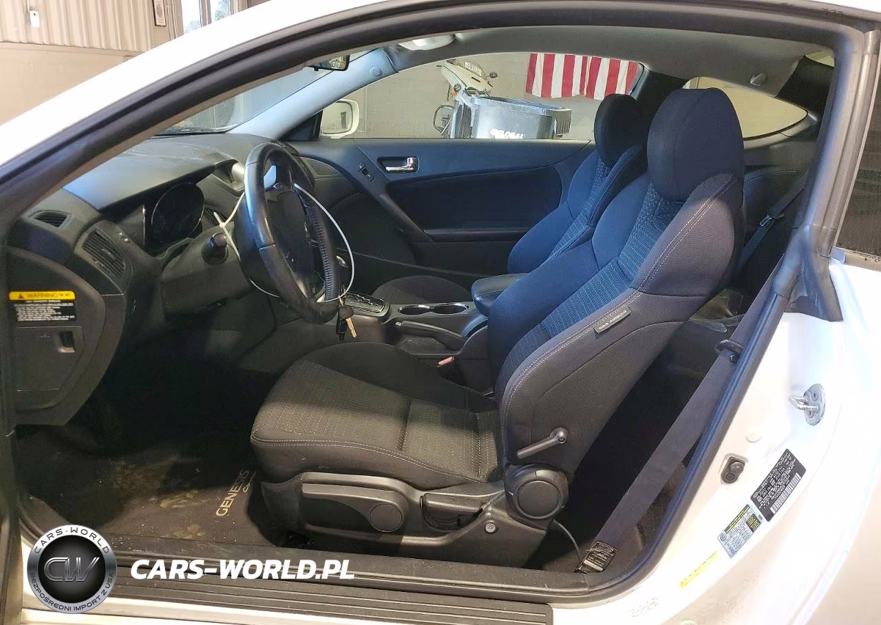 2012 Hyundai Genesis Coupe 2.0T VIN:KMHHT6KD8CU070920 - 7
