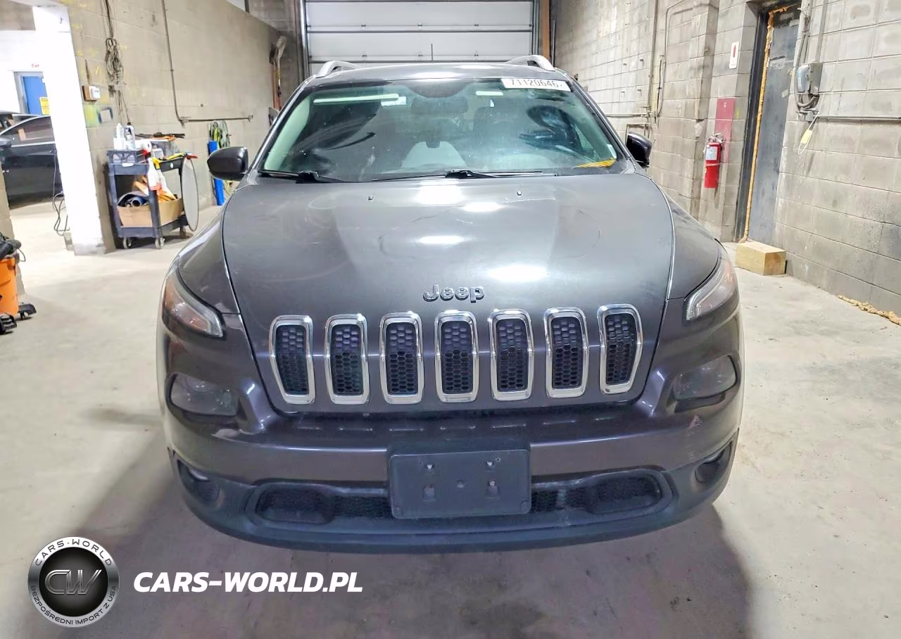 2016 Jeep Cherokee Latitude VIN:1C4PJLCB0GW127476 - 5