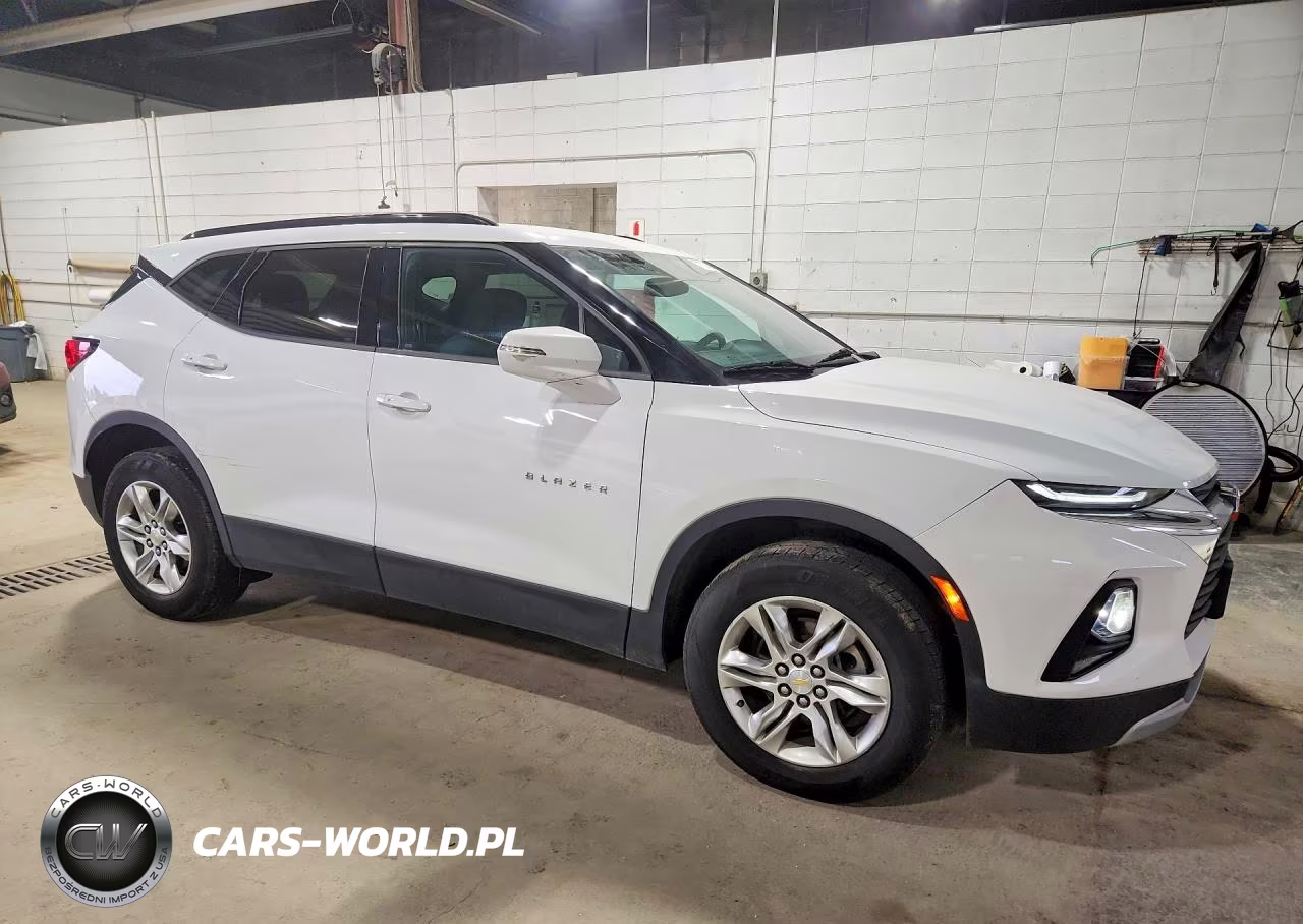 2019 Chevrolet Blazer 2Lt VIN:3GNKBCRS1KS691860 - 4