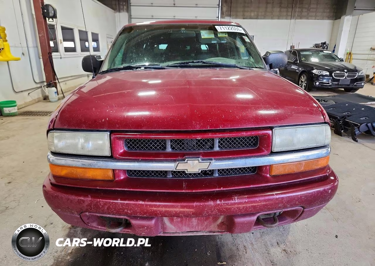 2003 Chevrolet Blazer VIN:1GNDT13XX3K137227 - 5