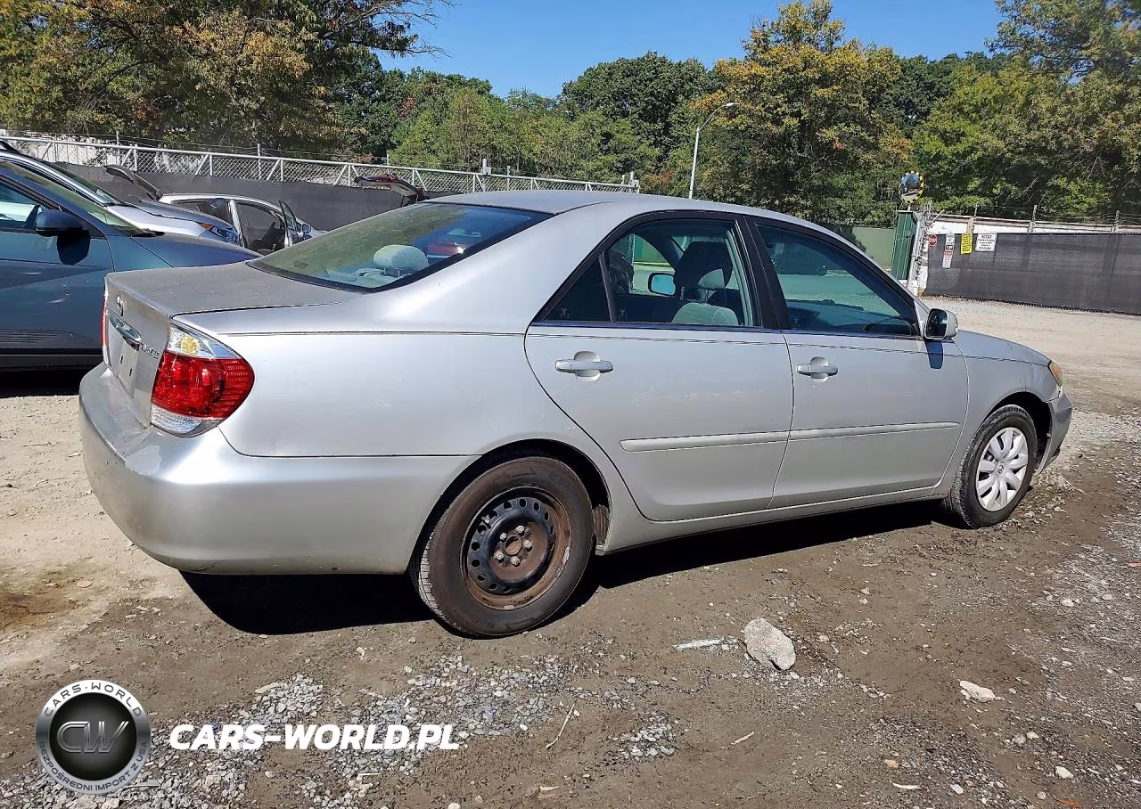 2006 Toyota Camry Le VIN:4T1BE30K46U668524 - 3