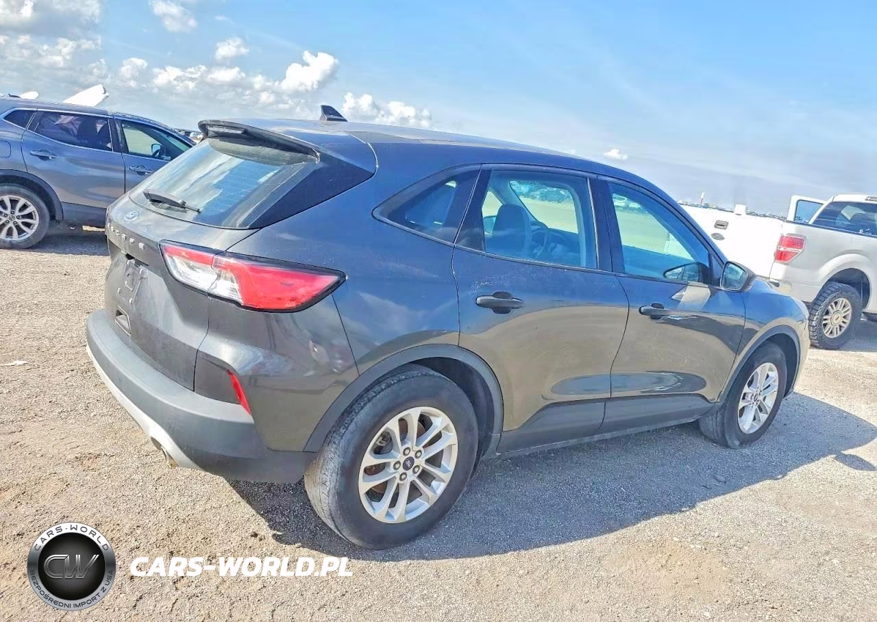 2020 Ford Escape S VIN:1FMCU0F65LUC54891 - 3