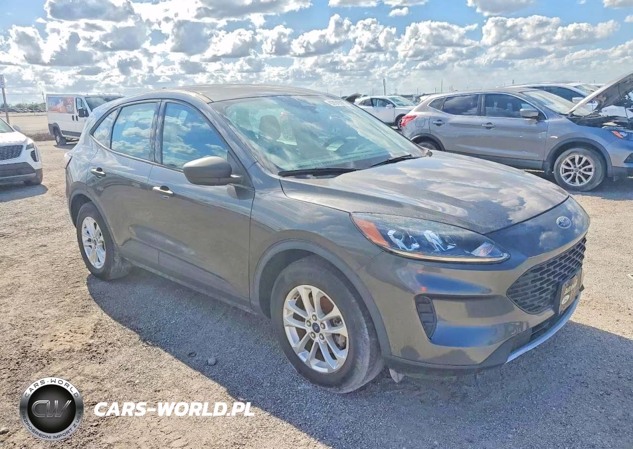 2020 Ford Escape S VIN:1FMCU0F65LUC54891 - 4