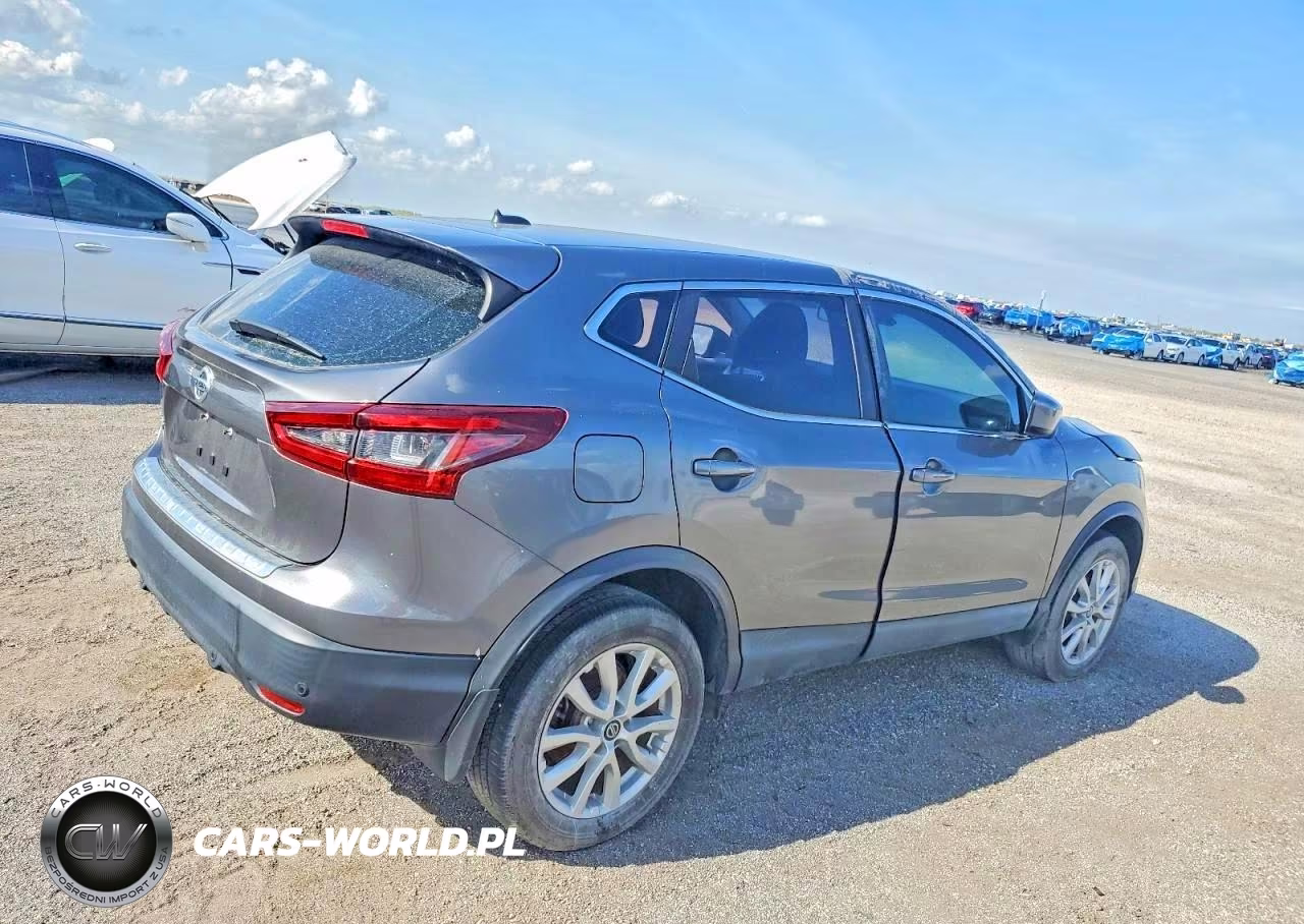 2020 Nissan Rogue Sport S VIN:JN1BJ1CV0LW279585 - 3