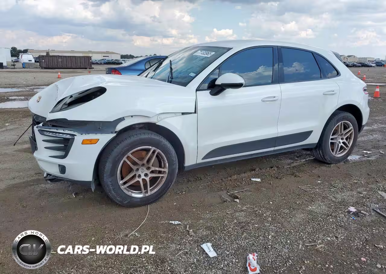 PORSCHE