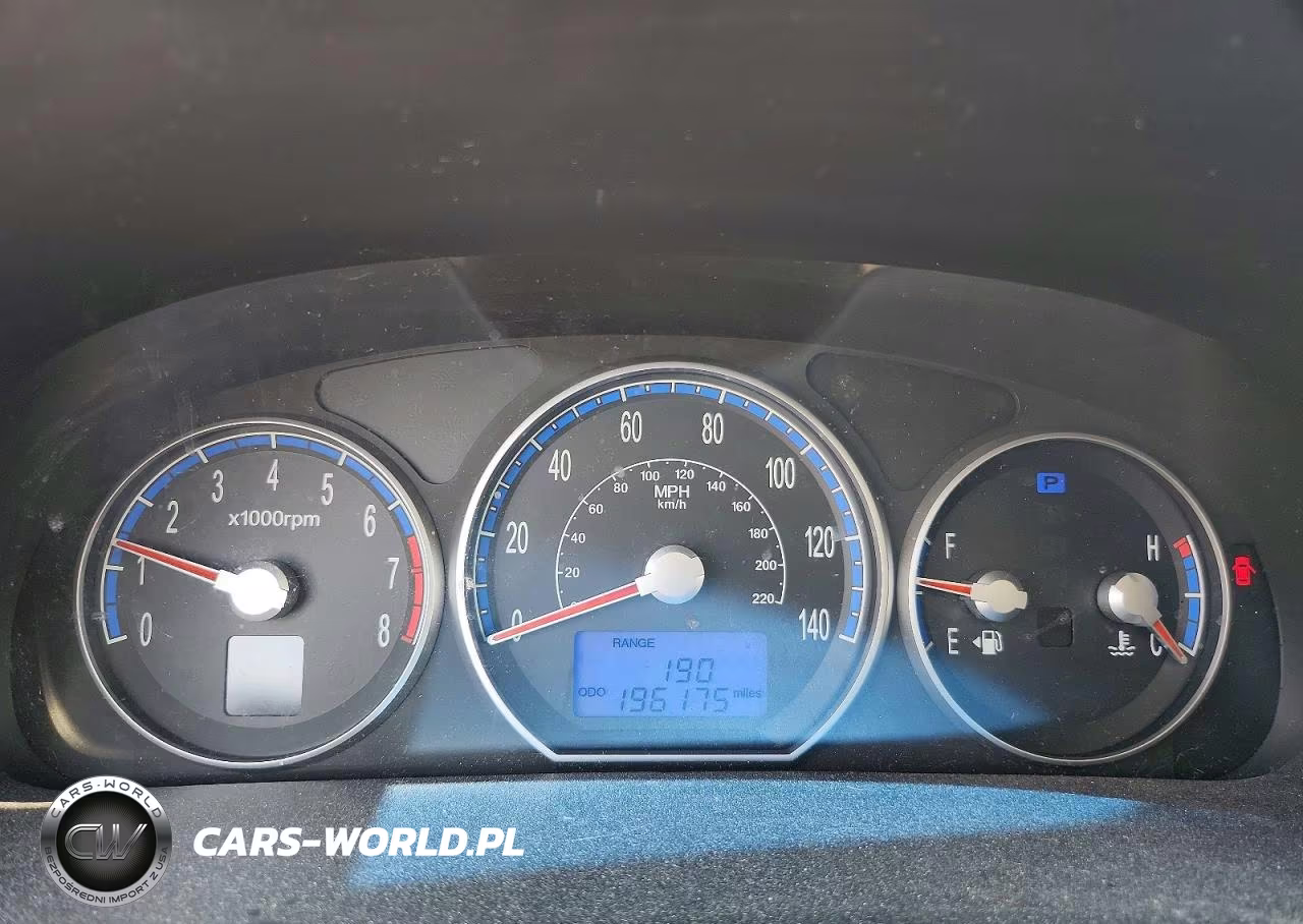 2008 Hyundai Santa Fe Gls VIN:5NMSG13D08H173991 - 9