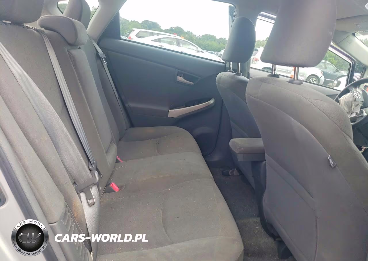 2011 Toyota Prius Two VIN:JTDKN3DU9B5328452 - 10