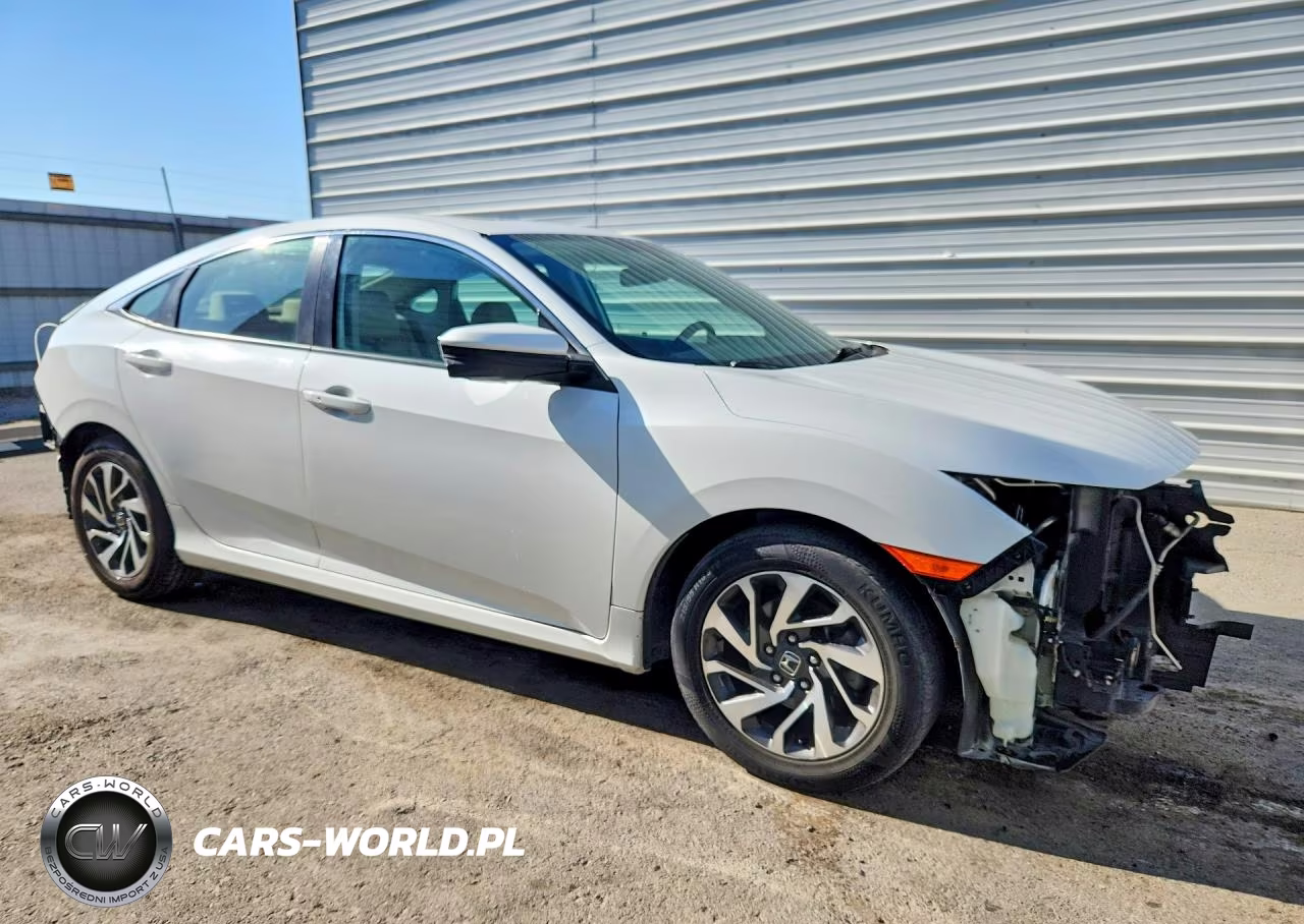 2018 Honda Civic Ex VIN:2HGFC2F7XJH515443 - 4
