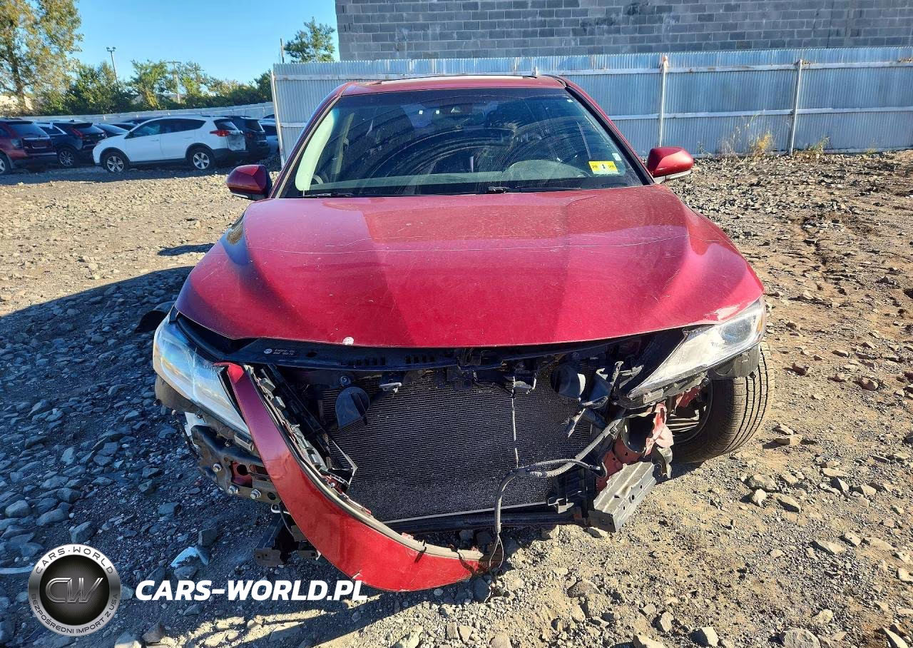 2018 Toyota Camry Se VIN:4T1B11HK9JU657550 - 5