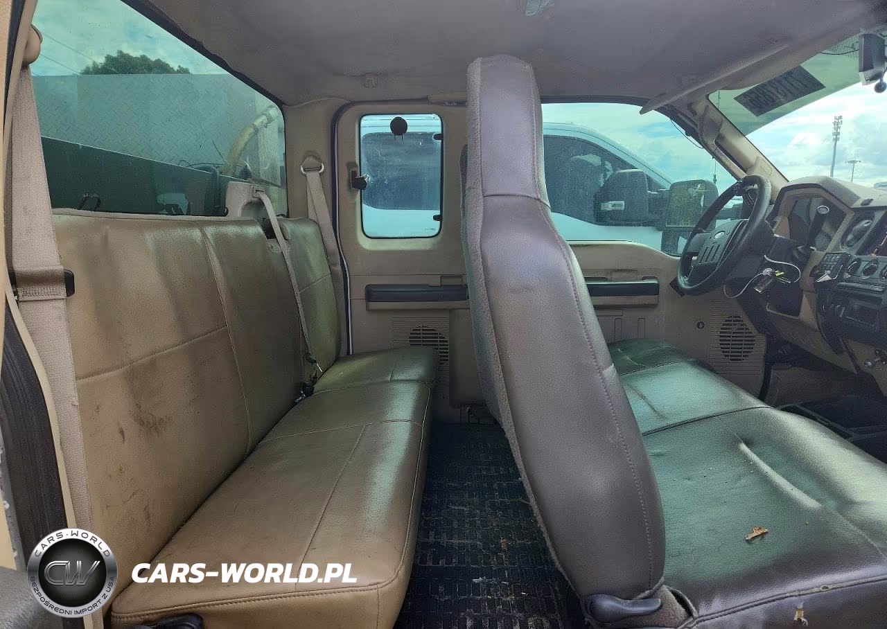 2008 Ford F350 Super Duty VIN:1FDWX33R78EC00630 - 11