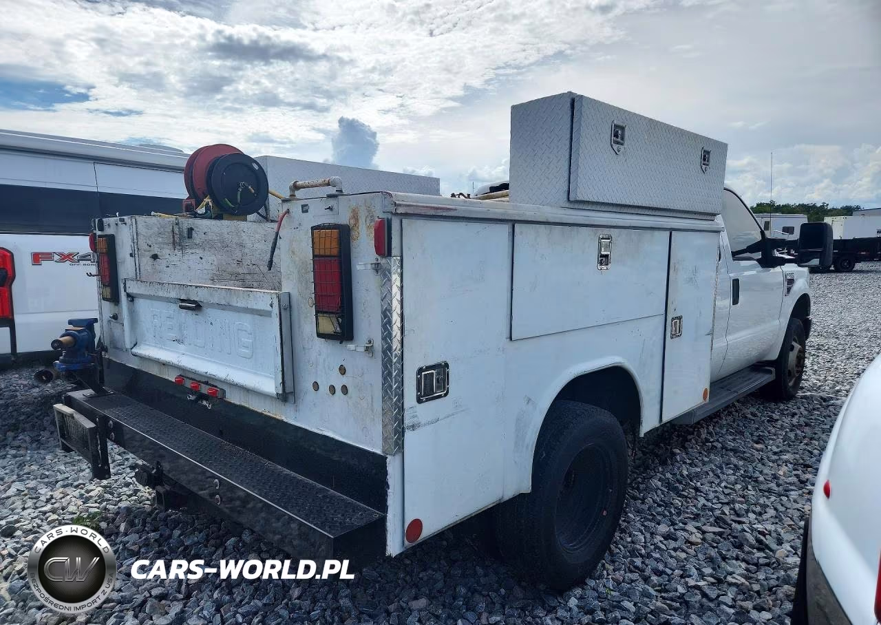 2008 Ford F350 Super Duty VIN:1FDWX33R78EC00630 - 3