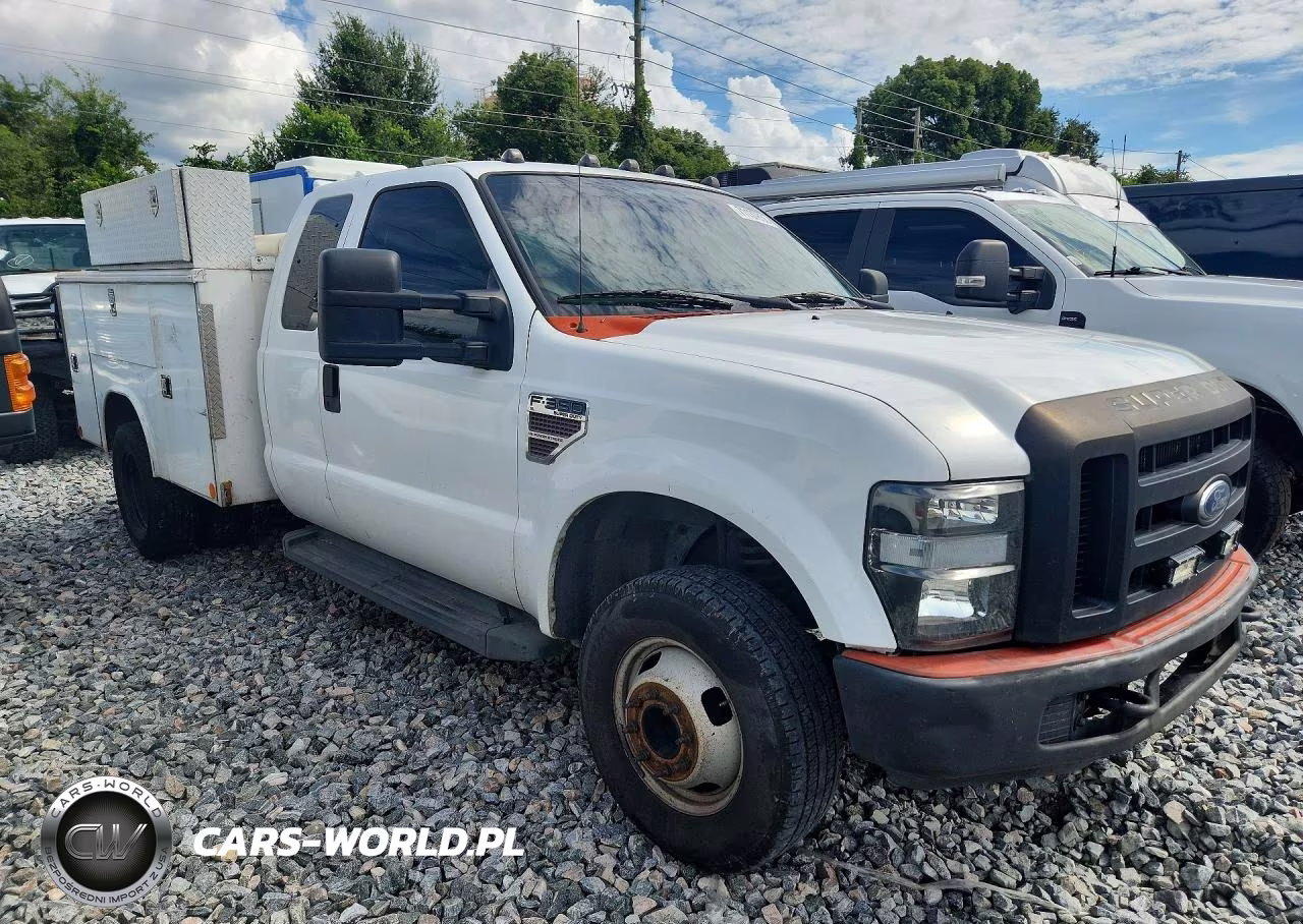 2008 Ford F350 Super Duty VIN:1FDWX33R78EC00630 - 4