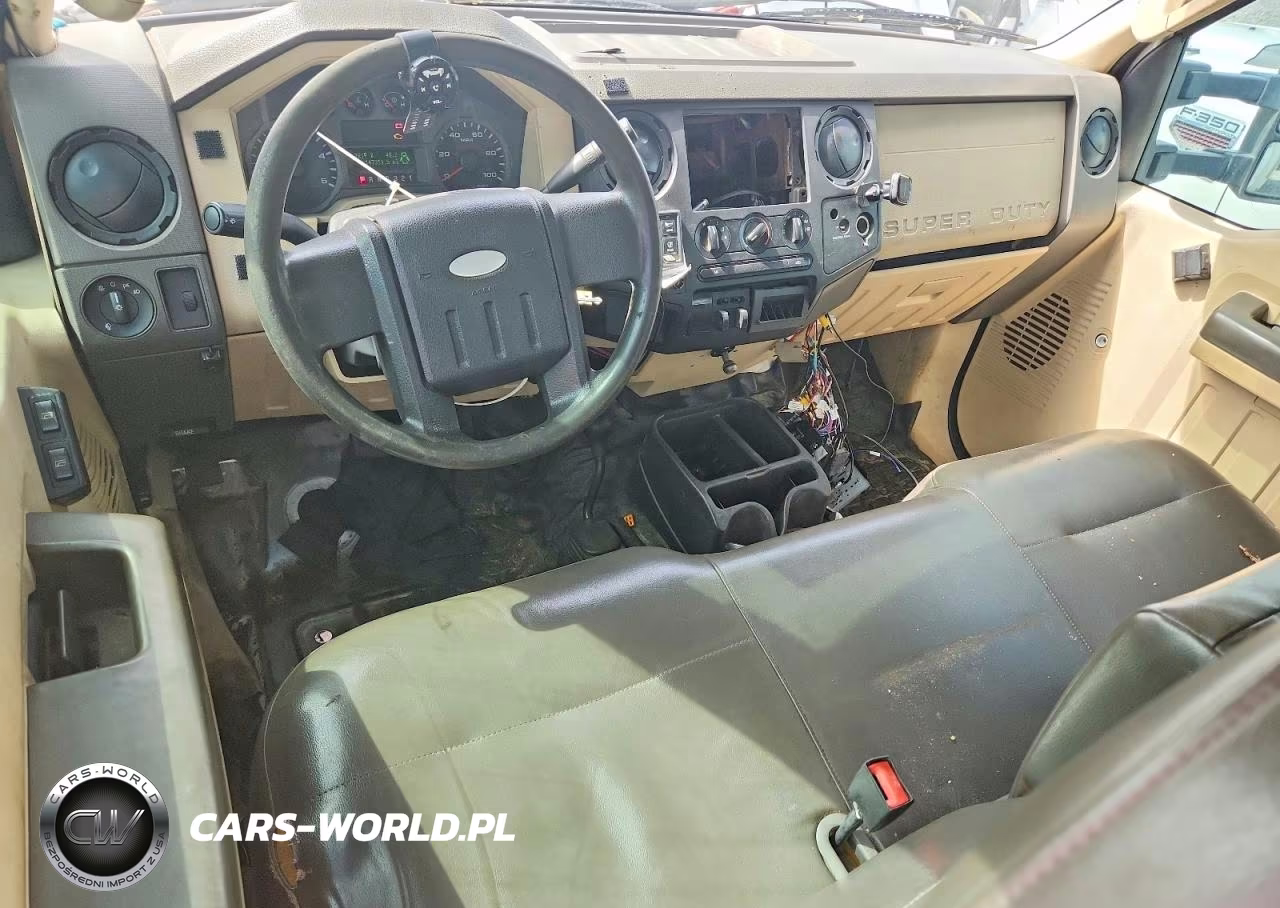 2008 Ford F350 Super Duty VIN:1FDWX33R78EC00630 - 8
