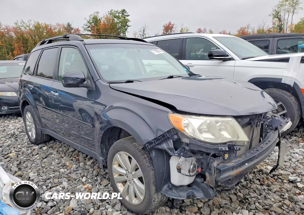 2012 Subaru Forester 2.5X Premium VIN:JF2SHADC4CH441388 - 4