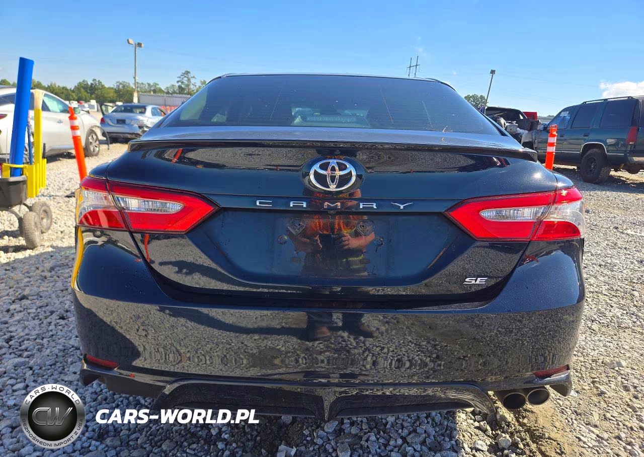 2018 Toyota Camry Se VIN:4T1B11HK4JU581834 - 6
