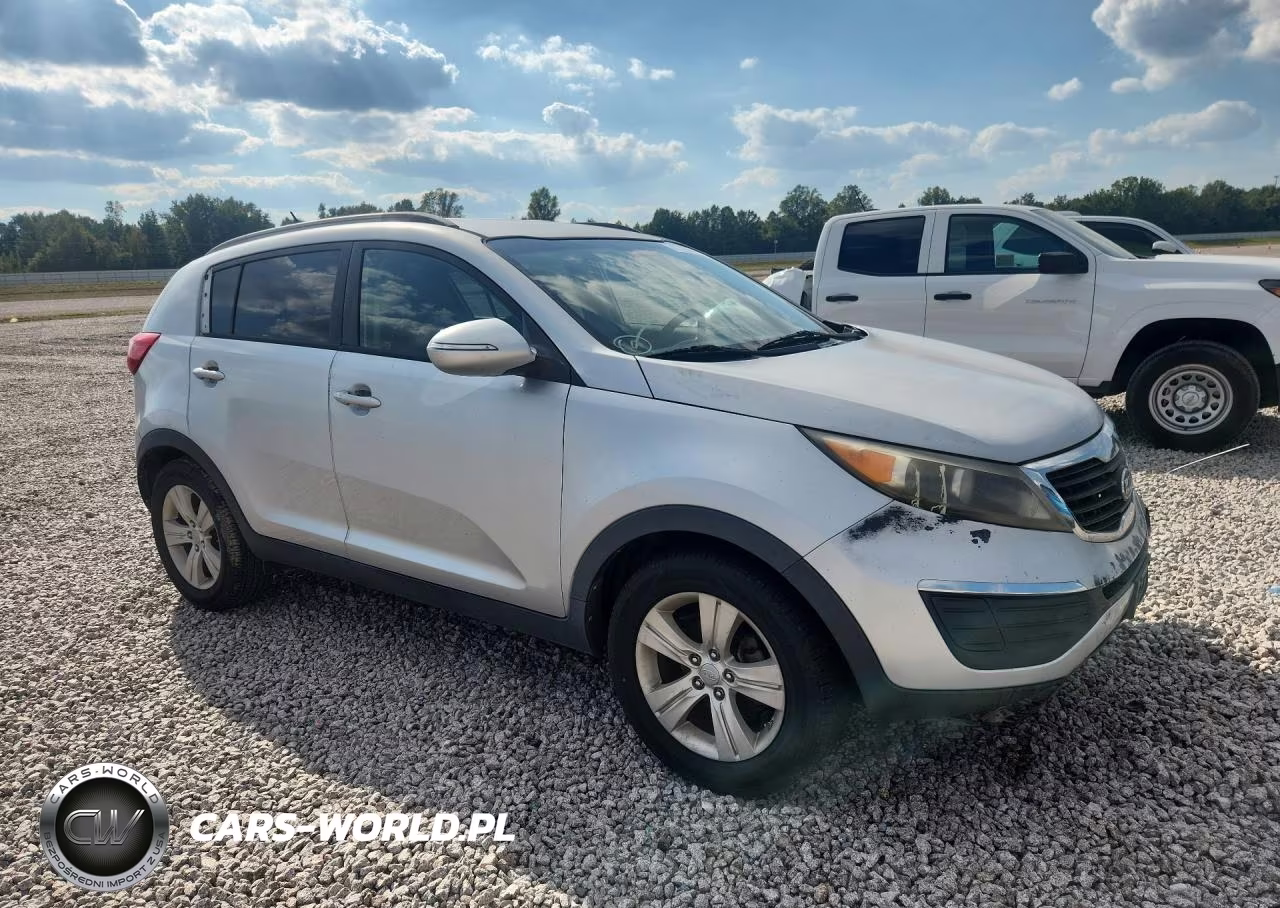 2011 Kia Sportage Lx VIN:KNDPB3A26B7075905 - 4