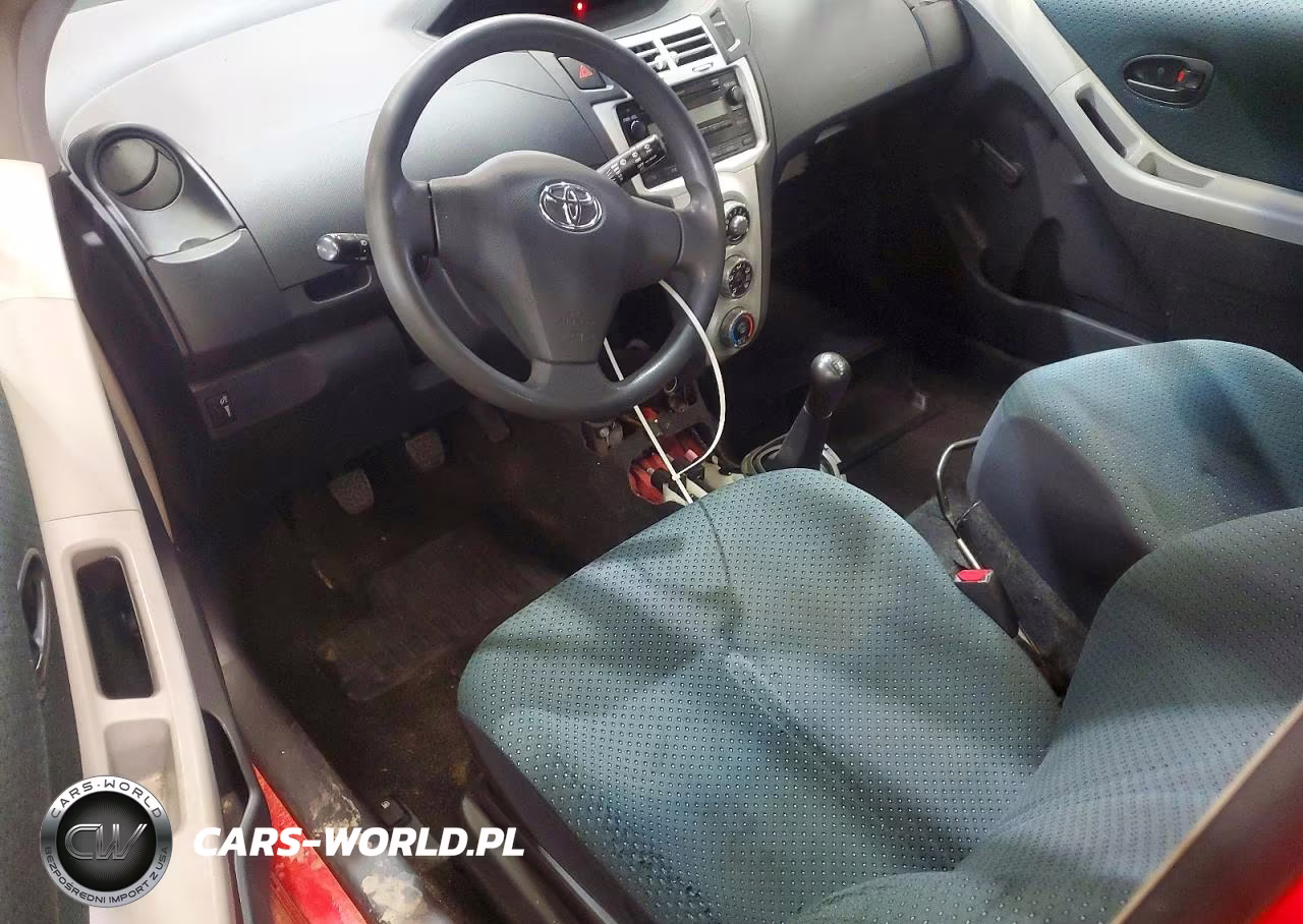 2007 Toyota Yaris Base VIN:JTDJT923575086975 - 8