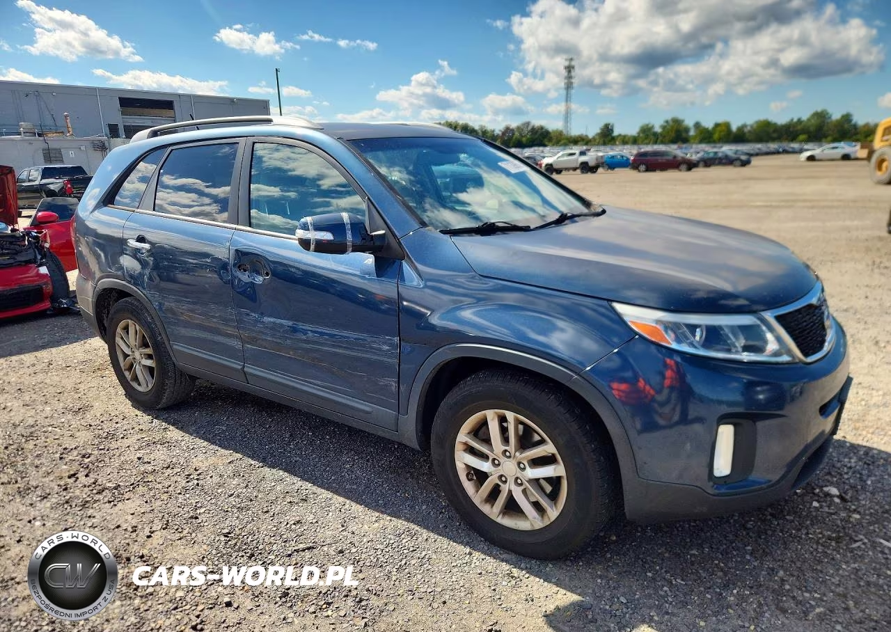 2014 Kia Sorento Lx VIN:5XYKT3A67EG514191 - 4