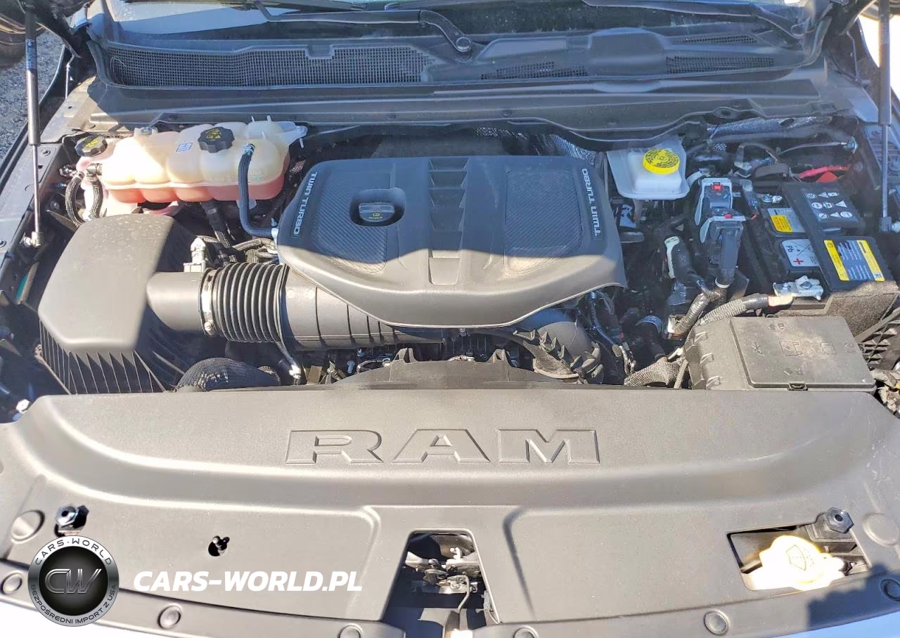 2026 Ram 1500 Limited VIN:1C6SRFHP6TN334549 - 12