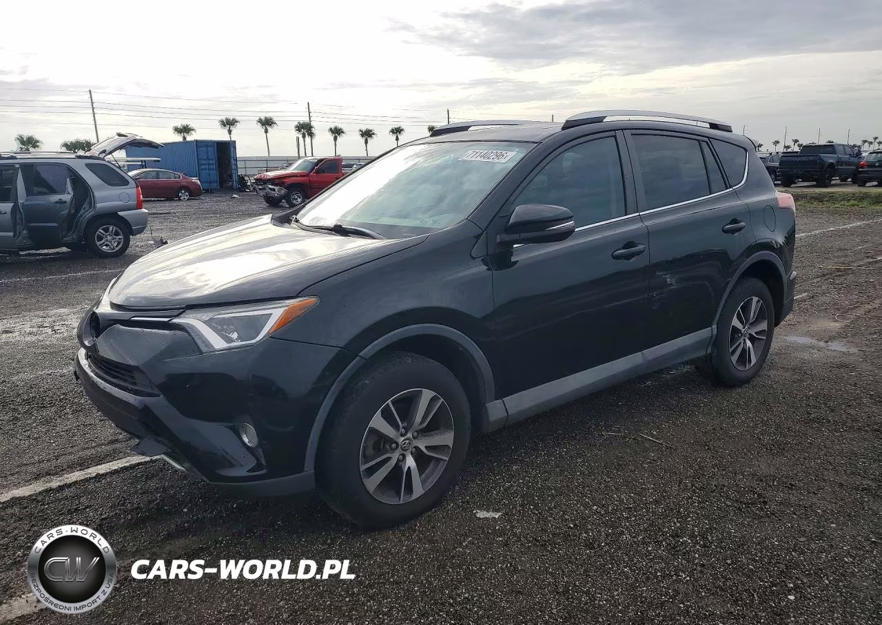 2016 Toyota Rav4 Xle – zdjęcie 1 z 13