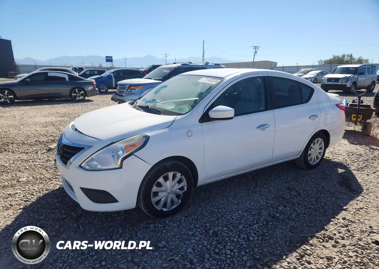 2016 Nissan Versa 1.6 Sv