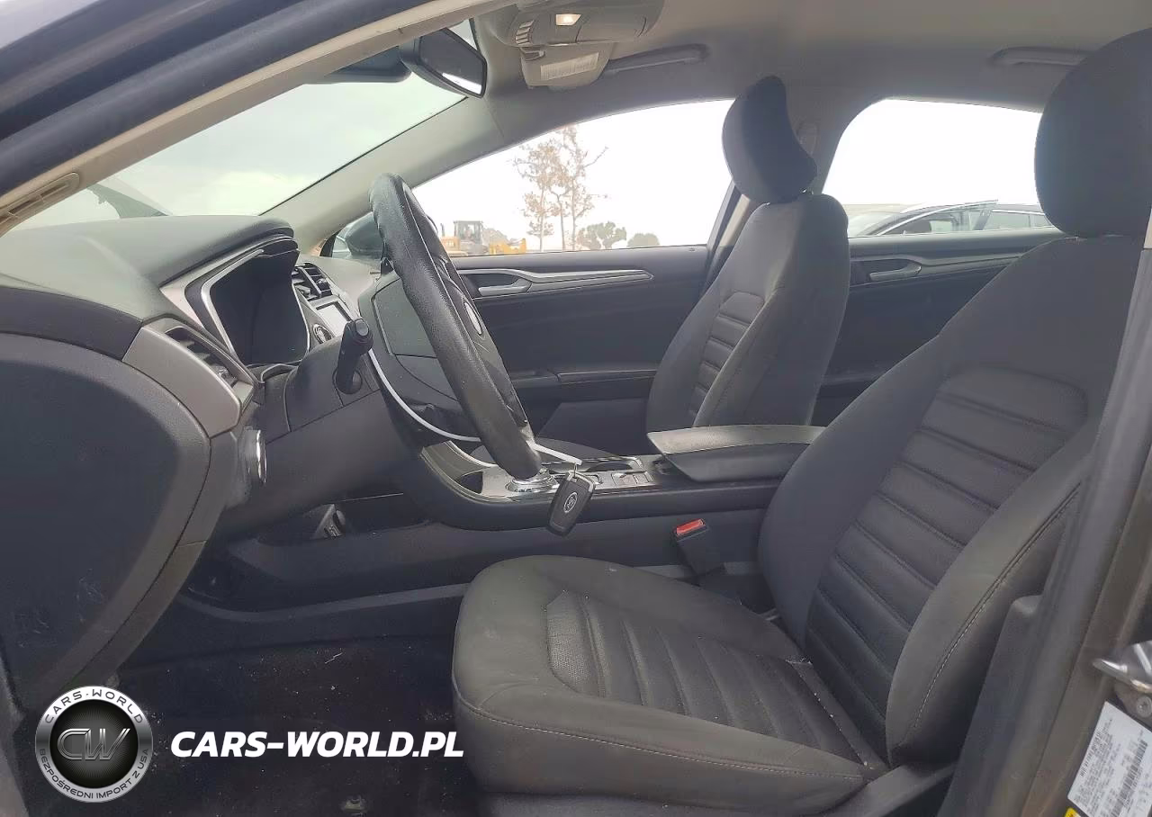2019 Ford Fusion Se VIN:3FA6P0HD1KR135851 - 7