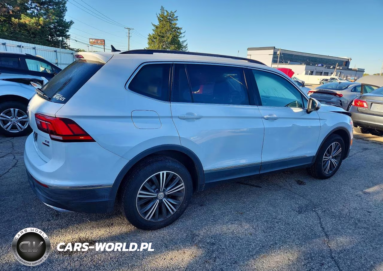 2018 Volkswagen Tiguan Se VIN:3VV2B7AX4JM036457 - 3