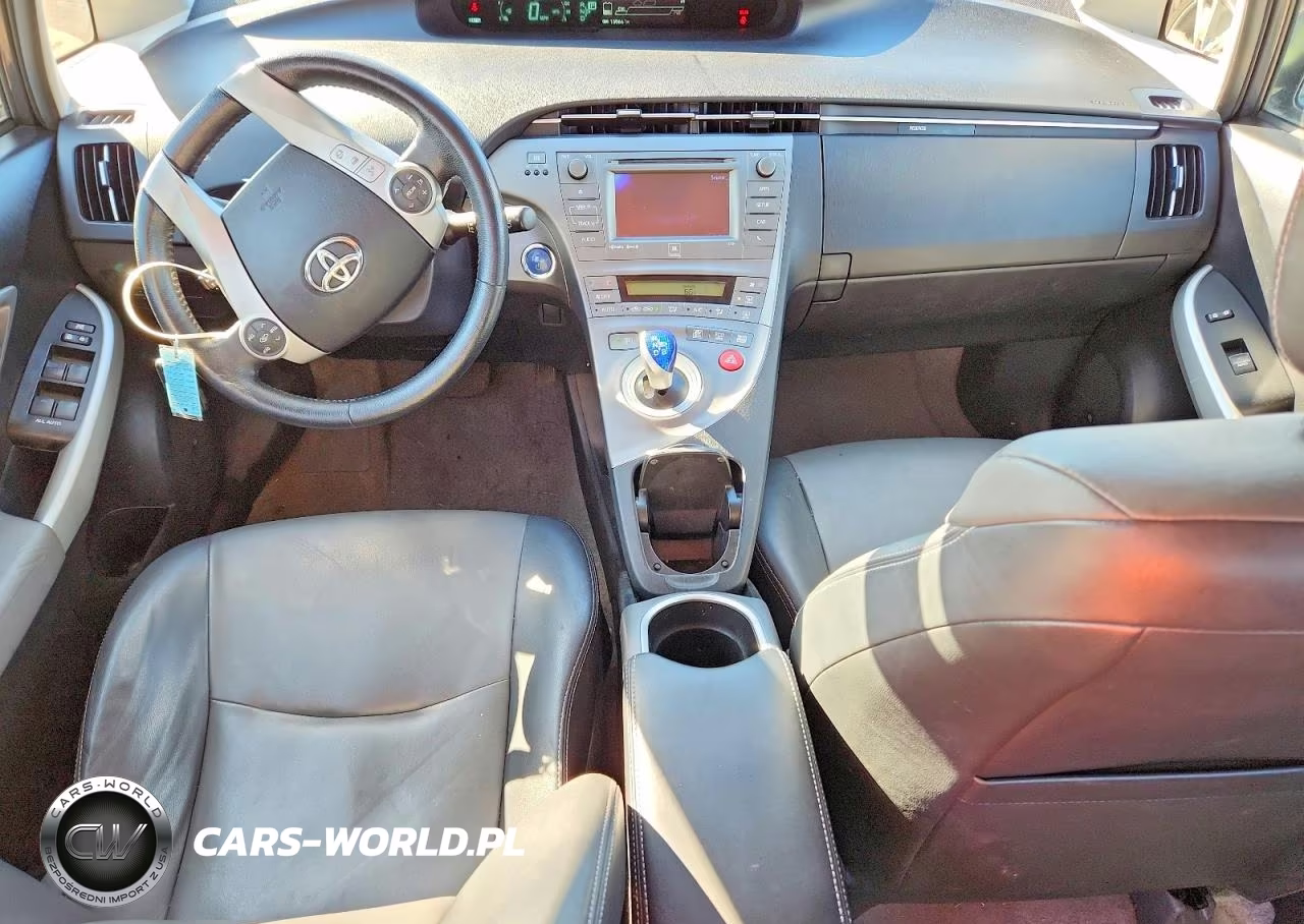 2015 Toyota Prius Four VIN:JTDKN3DU3F1979234 - 8
