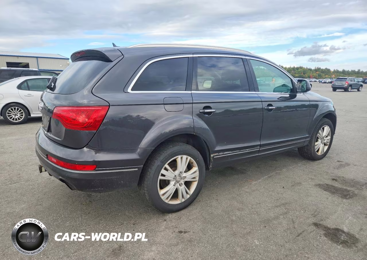 2011 Audi Q7 Premium Plus VIN:WA1LMAFE6BD000181 - 3