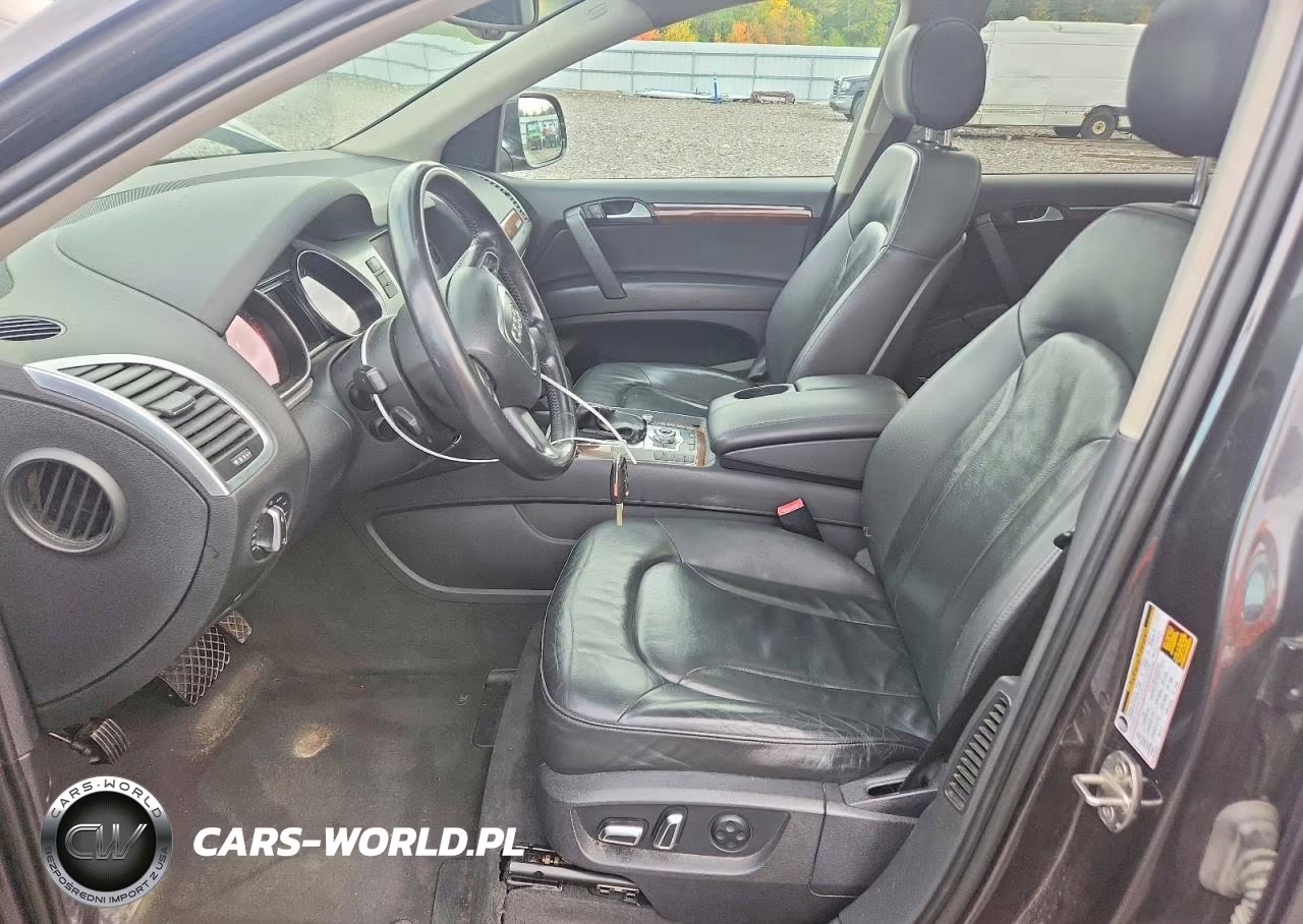 2011 Audi Q7 Premium Plus VIN:WA1LMAFE6BD000181 - 7