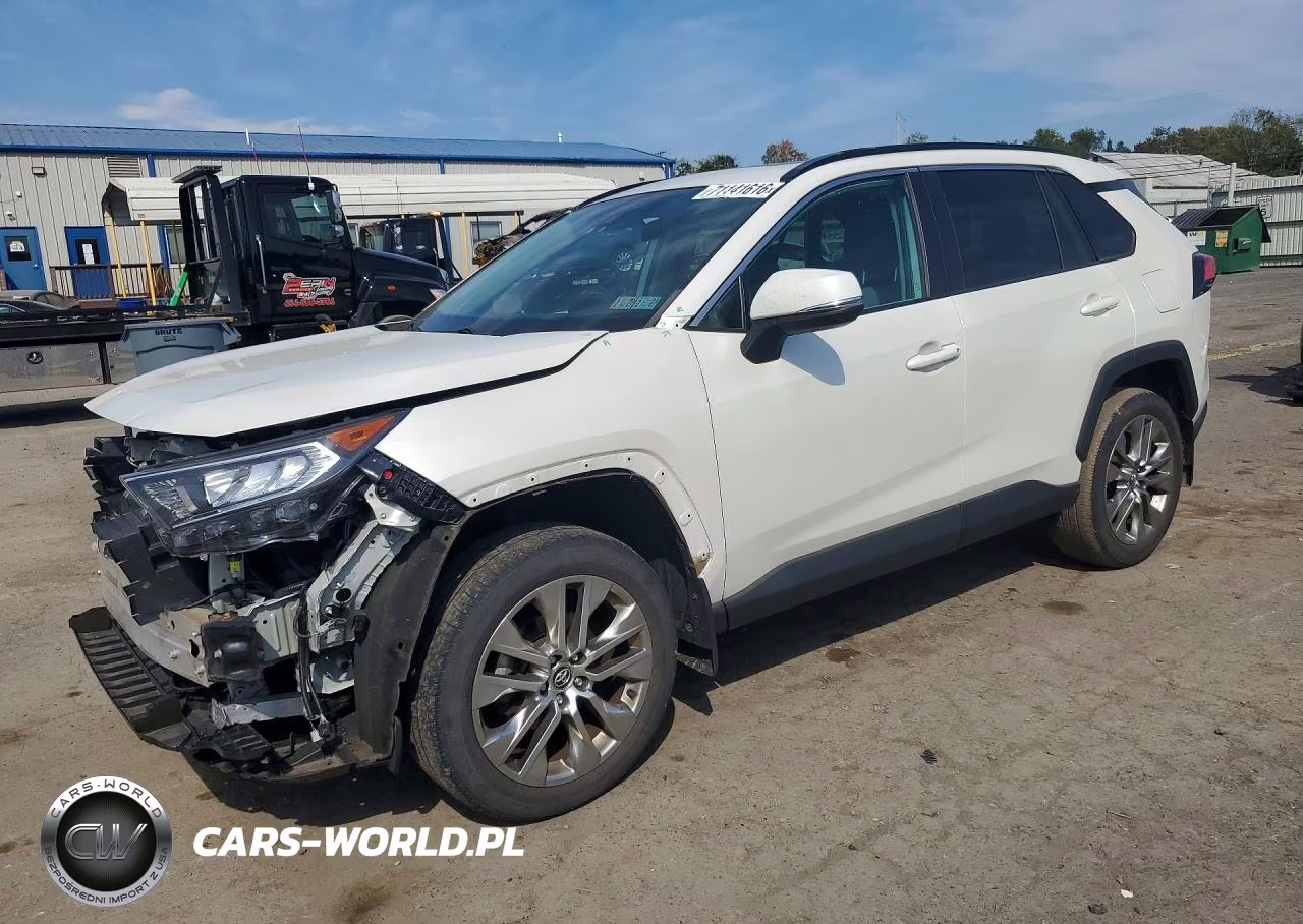 2021 Toyota Rav4 Xle Premium VIN:2T3A1RFV3MW163235 - 1