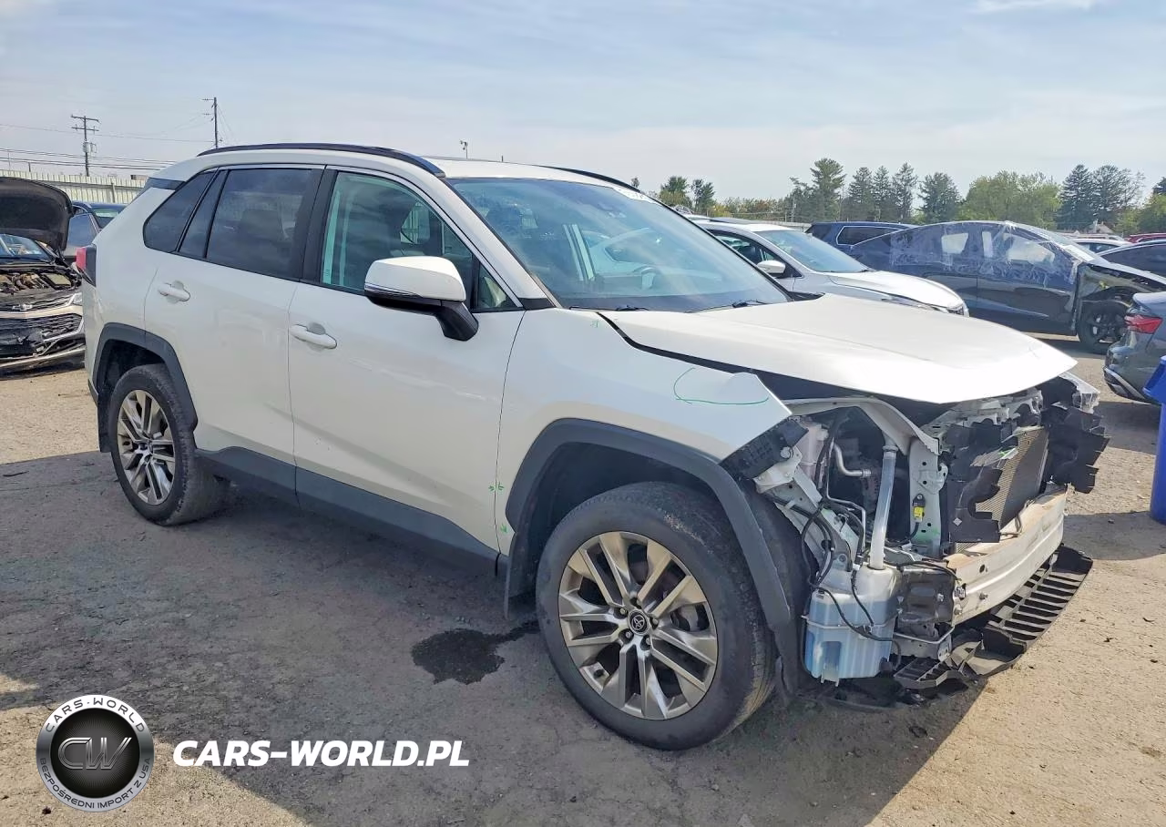 2021 Toyota Rav4 Xle Premium VIN:2T3A1RFV3MW163235 - 4