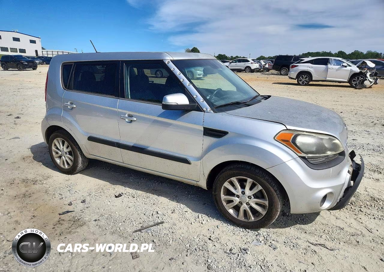 2012 Kia Soul + VIN:KNDJT2A61C7370346 - 4