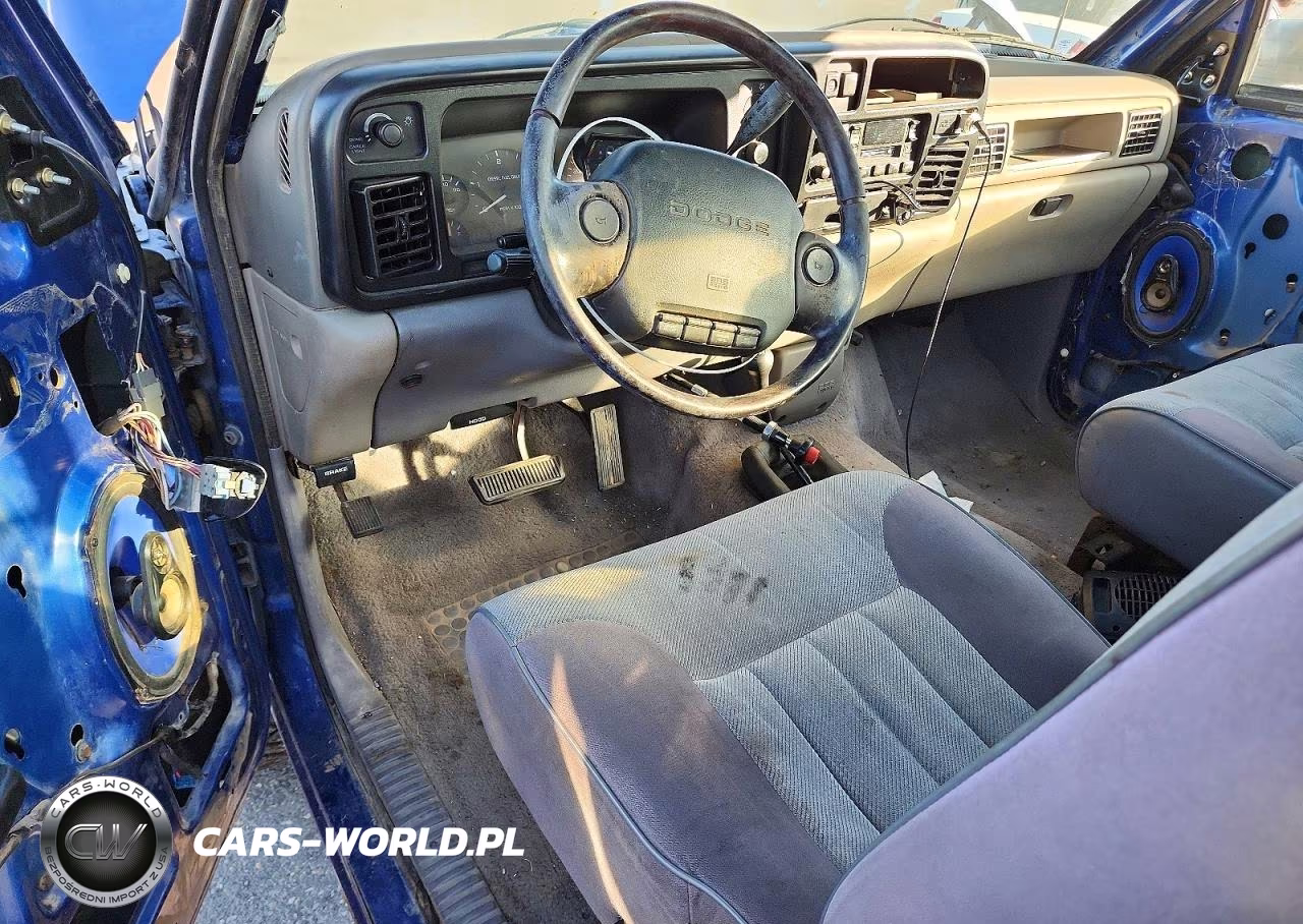 1996 Dodge Ram 2500 VIN:1B7KF26C3TS546708 - 8
