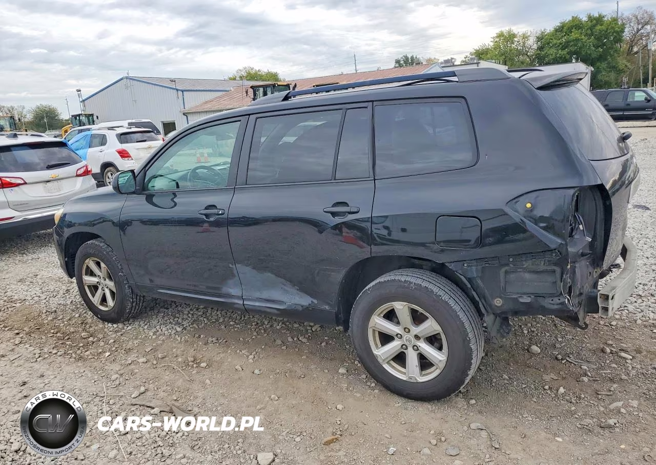 2010 Toyota Highlander Base VIN:5TDBK3EH5AS016745 - 2