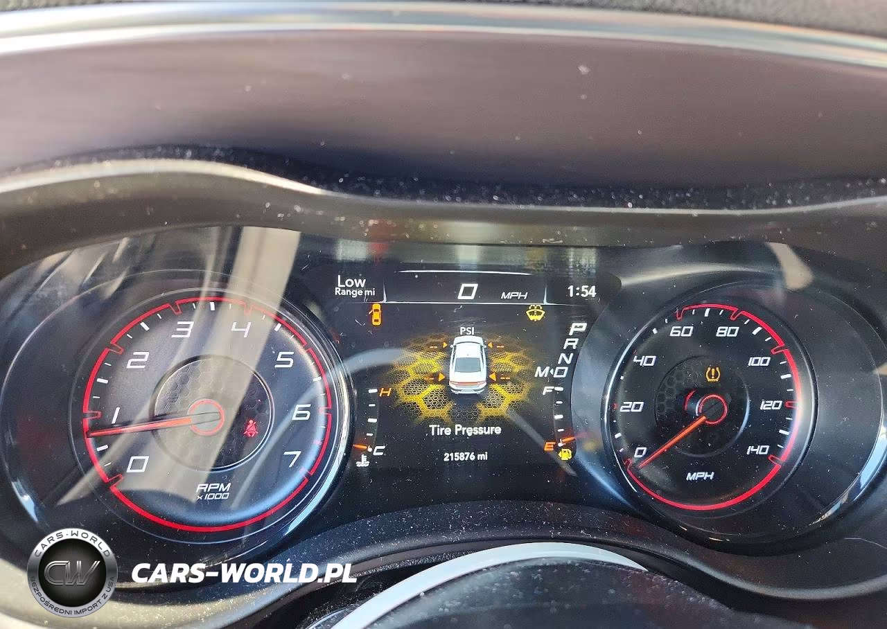 2018 Dodge Charger Sxt VIN:2C3CDXBGXJH140823 - 9