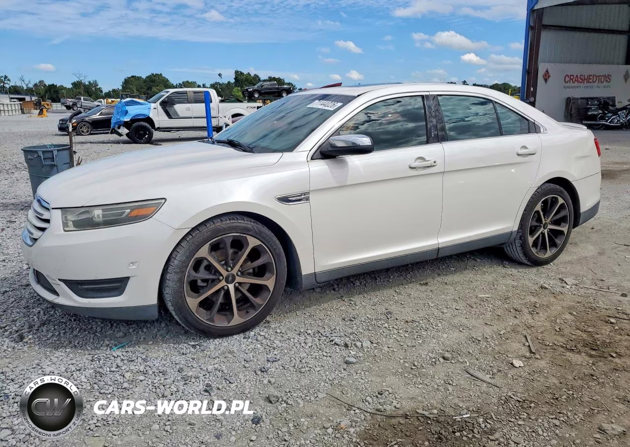 2015 Ford Taurus Limited VIN:1FAHP2F82FG118175 - 1