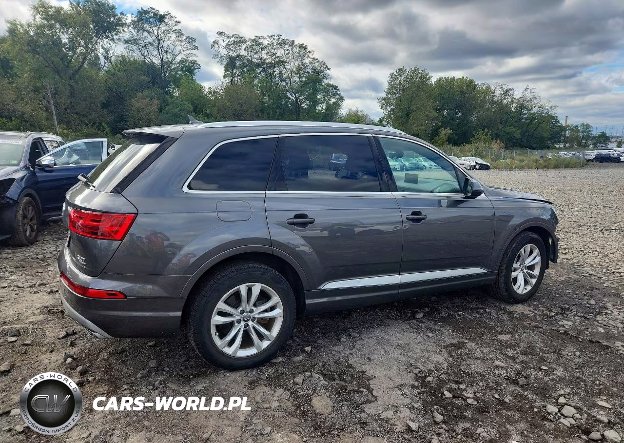 2018 Audi Q7 Premium Plus VIN:WA1LAAF73JD039397 - 3