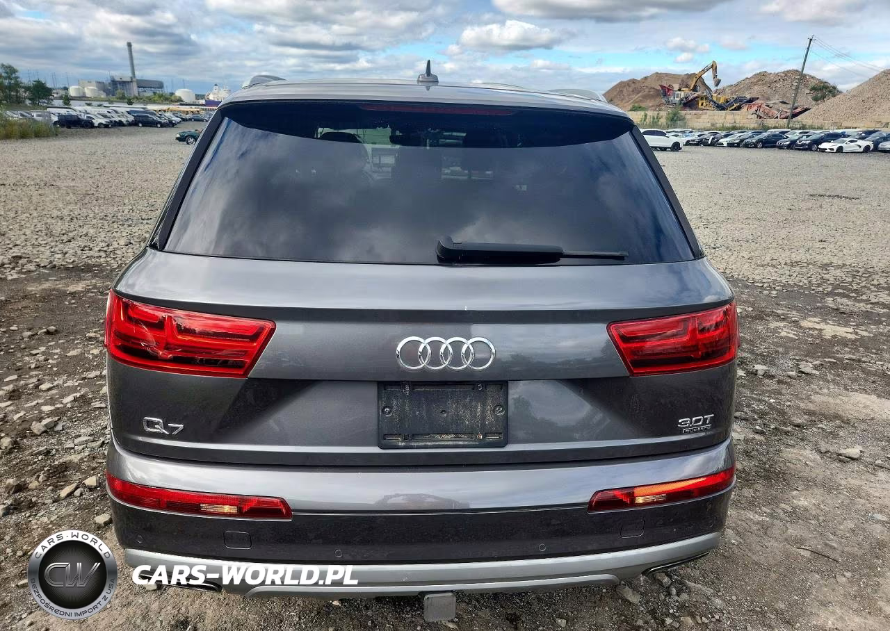 2018 Audi Q7 Premium Plus VIN:WA1LAAF73JD039397 - 6