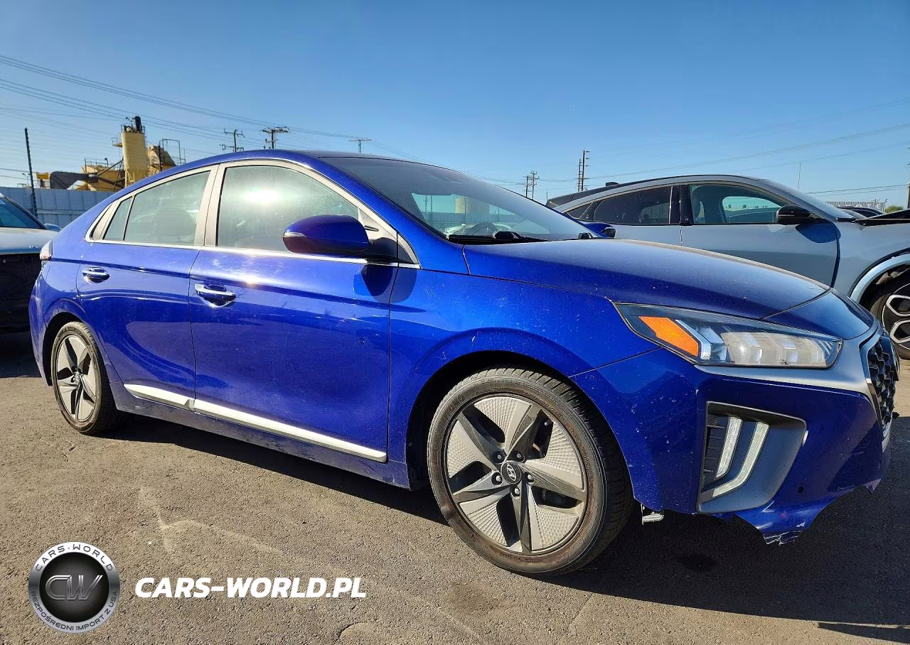 2021 Hyundai Ioniq Limited VIN:KMHC05LC9MU260908 - 4