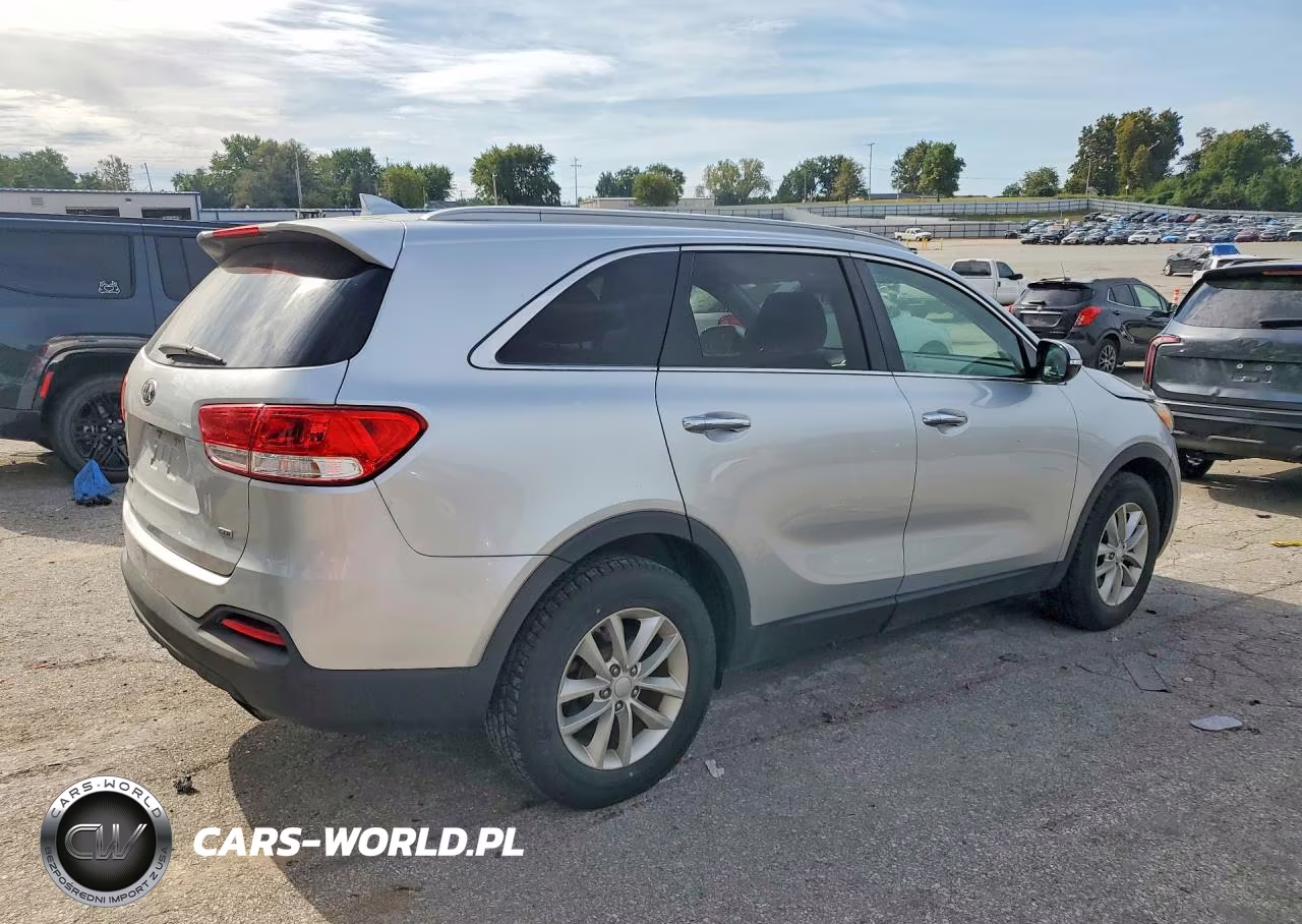 2016 Kia Sorento Lx VIN:5XYPG4A3XGG048247 - 3