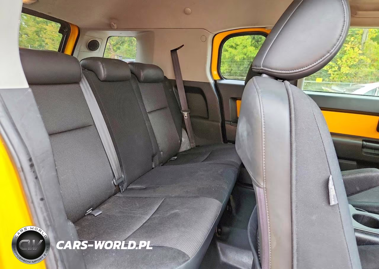 2007 Toyota Fj Cruiser Base VIN:JTEBU11F770034383 - 11
