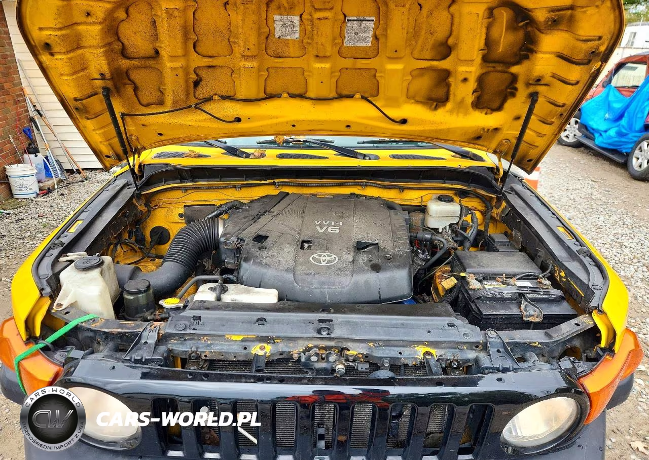2007 Toyota Fj Cruiser Base VIN:JTEBU11F770034383 - 12