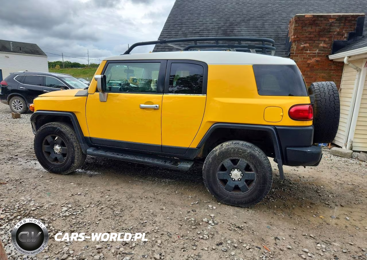 2007 Toyota Fj Cruiser Base VIN:JTEBU11F770034383 - 2