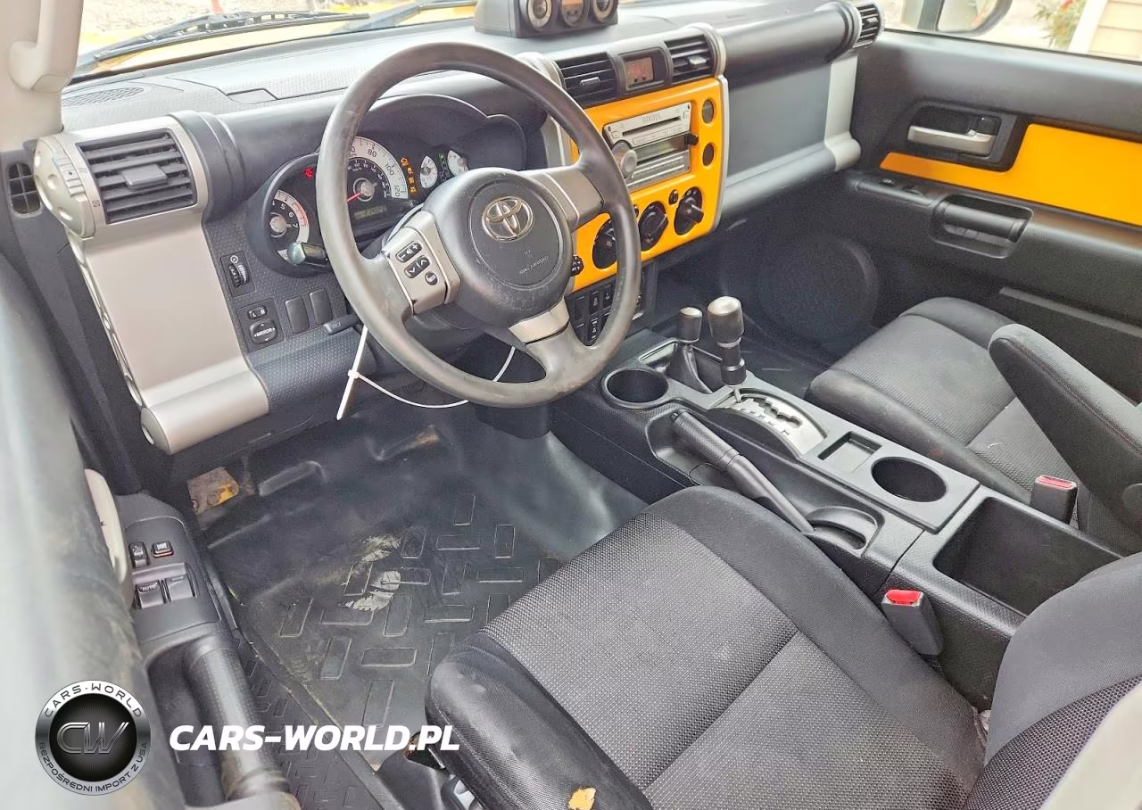 2007 Toyota Fj Cruiser Base VIN:JTEBU11F770034383 - 8